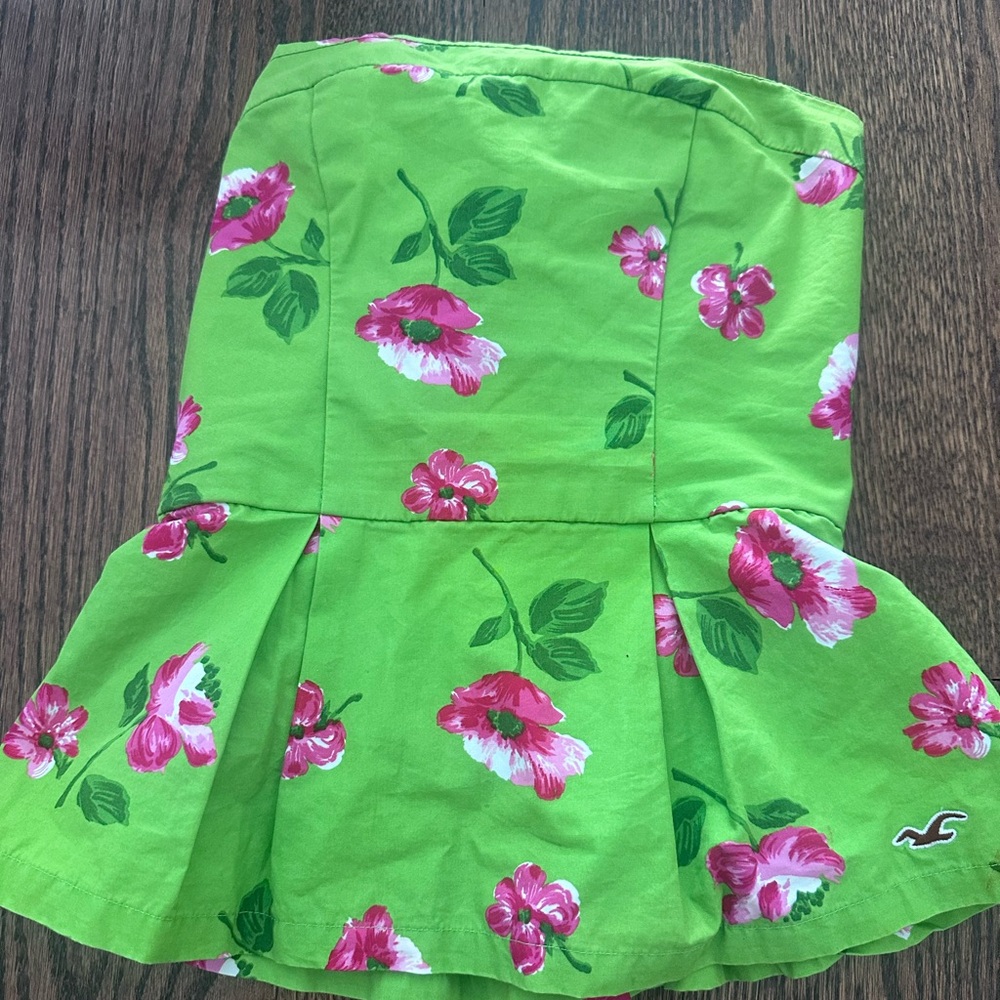Vintage floral Hollister top